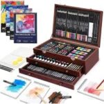Cool Bank 194-Piece Deluxe Art Set for $24.74