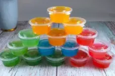 100-Count TashiBox 2oz Disposable Plastic Jello Shot Cups for $6.38