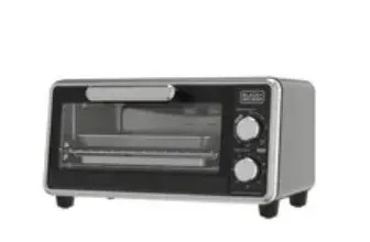 Black+Decker Crisp ‘N Bake PRO 4-Slice Air Fryer Toaster Oven – $55.15