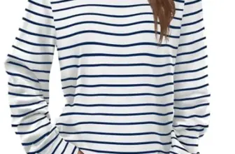 Dofaoo Women’s Crewneck Long Sleeve Shirt for $9.49