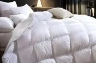 Rifens 90″x90″ 3D Baffle Box Real Down Comforter for $47.99