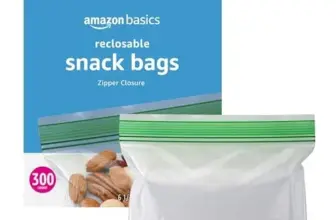 Amazon Basics 300-Count Reclosable Food Storage Snack Bags for $4.62