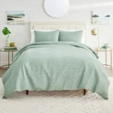 Better Homes & Gardens Paisley Matelasse Duvet Cover Set (Full/Queen) – $21.58