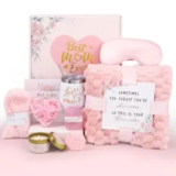 KMCCUMBER Cozy Spa Self Care Gift Set – $18 at Amazon