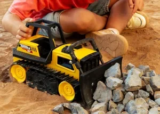 Tonka Steel Classics Bulldozer – $15 at Amazon